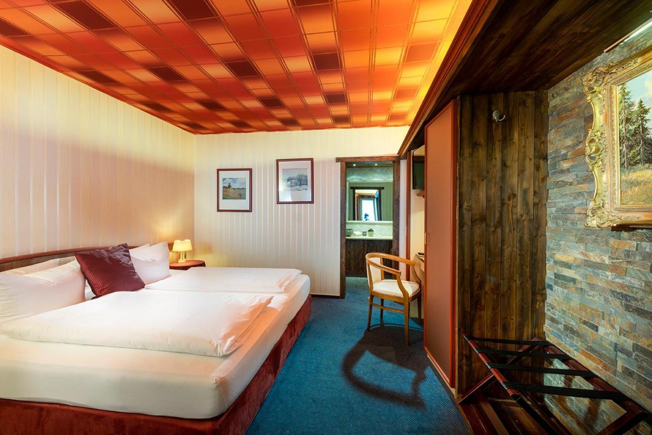 Wellnesshotel Seeschloesschen - Privat- Spa & Naturresort Senftenberg Exteriér fotografie