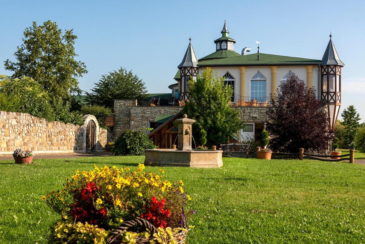 Wellnesshotel Seeschloesschen - Privat- Spa & Naturresort Senftenberg Exteriér fotografie