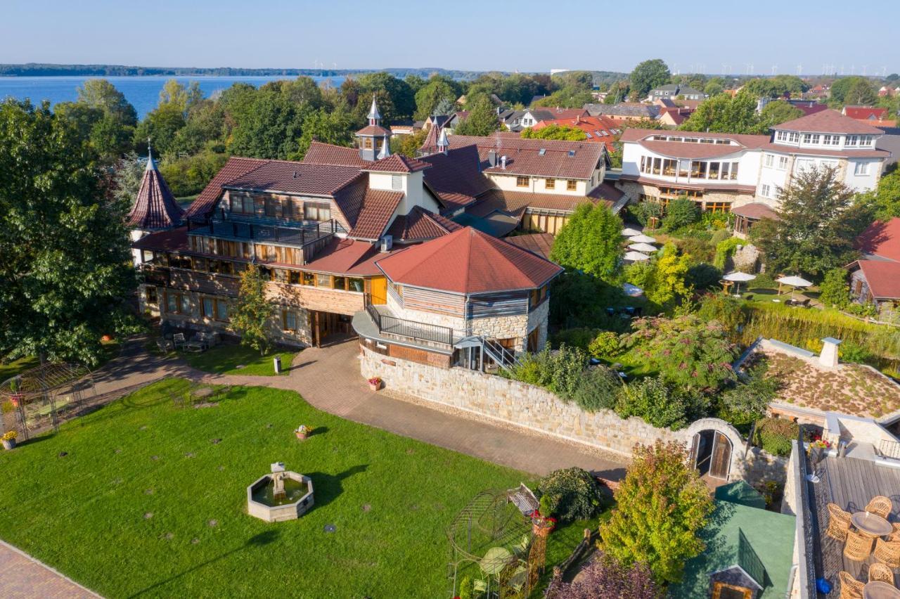Wellnesshotel Seeschloesschen - Privat- Spa & Naturresort Senftenberg Exteriér fotografie