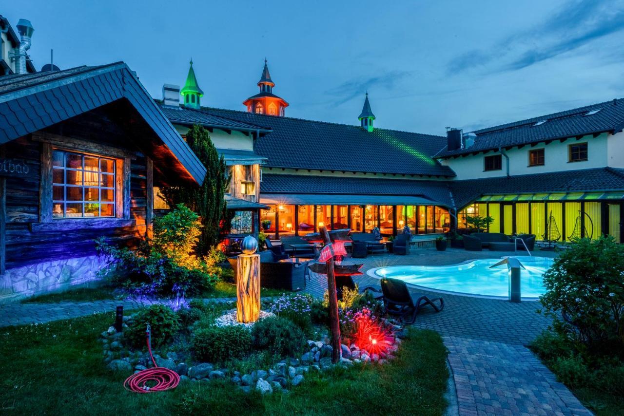 Wellnesshotel Seeschloesschen - Privat- Spa & Naturresort Senftenberg Exteriér fotografie