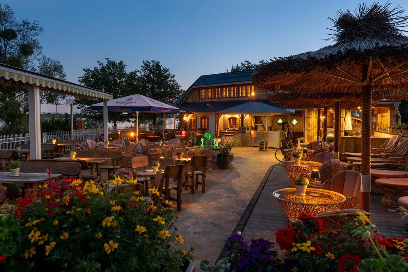 Wellnesshotel Seeschloesschen - Privat- Spa & Naturresort Senftenberg Exteriér fotografie